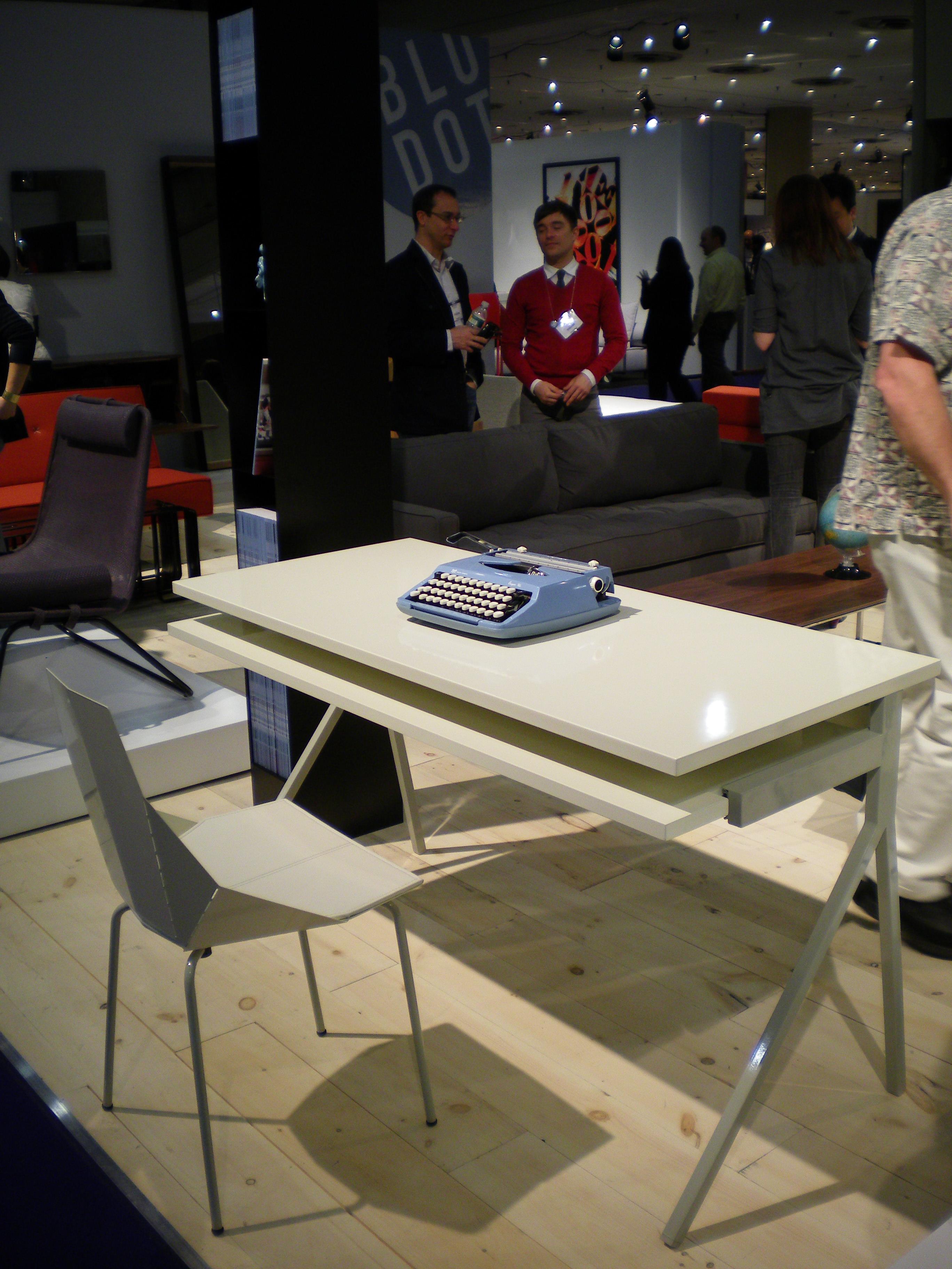desk511 Desk 51 and Real Good Chair from bludot