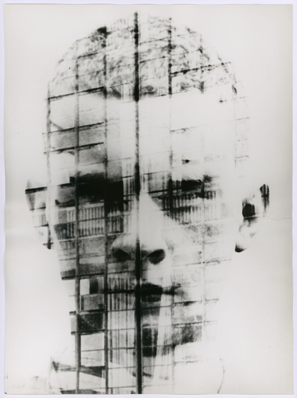 hajo-rose-bauhaus-selbstportrait Hajo Rose: A self-portrait combined with the facade of Bauhaus Dessau