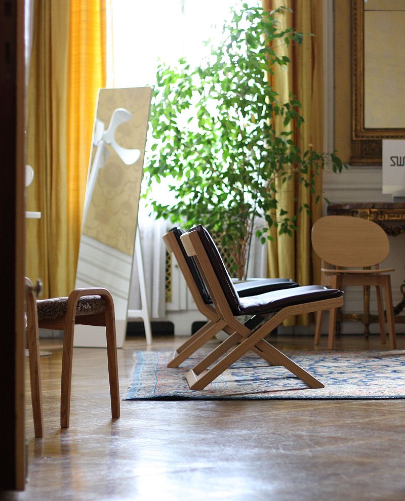 olive-wood-chair-claesson-koivisto-rune-cruiser-marina-bautier-swedish-light-design-small In the foreground Crusier by Marina Bautier in the background Olive Wood Chair by Claesson Koivisto Rune both from swedese