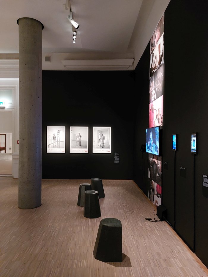 1989 photos of Andreas Weber, Herbert Jakob Weinand & Wolfgang Laubersheimer for Rasch wall paper (l) and part of th discussion on New Tools (r), as seen at Hello Image. The Staging of Things, Museum für Kunst und Gewerbe, Hamburg