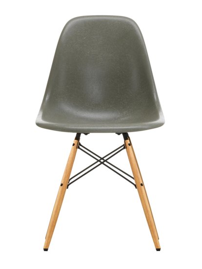 Eames Fiberglass Chair DSW